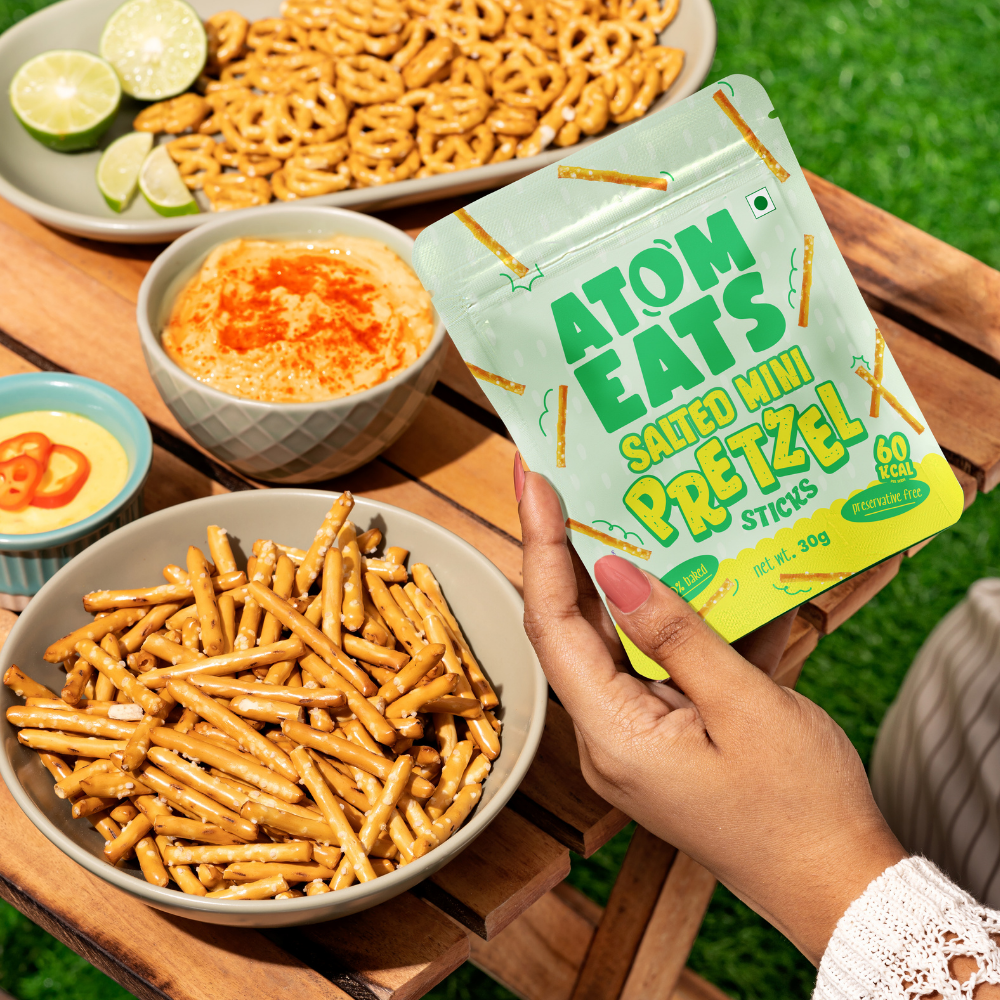 The Deluxe Snack Box