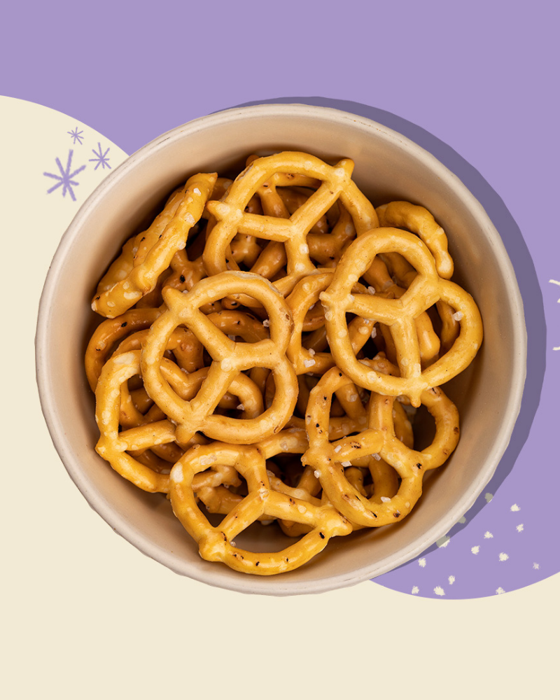 Salted Pretzels Large Knots