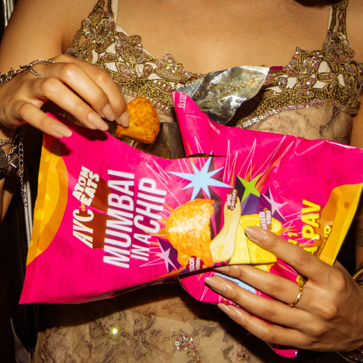 4 in 1 Vada Pav Chips